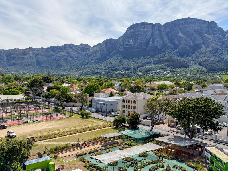 2 Bedroom Property for Sale in Claremont Upper Western Cape